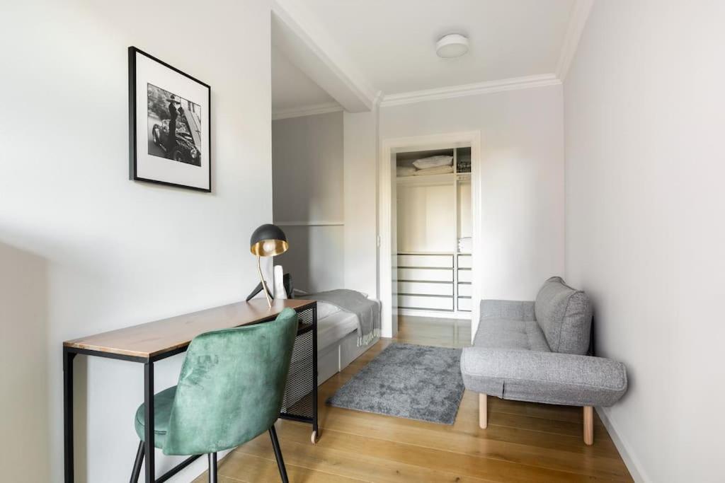 Cozy Apartment In Christianshavn W Two Balconies. Copenhagen Luaran gambar