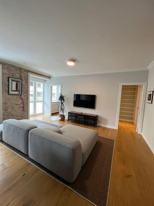 Cozy Apartment In Christianshavn W Two Balconies. Copenhagen Luaran gambar